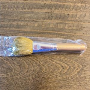 Bare minerals soft sweep cheek makeup brush